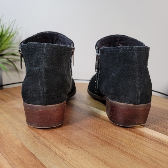 Minnetonka black suede ankle boots with studding Size 7.5 - Picture 4 of 17